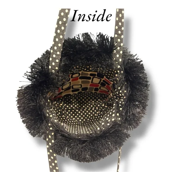 Bagolitas by Janice Black and Red Geometric Tote Bag with Furry Trim - Picture 5 of 6